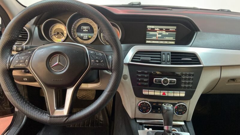 MERCEDES-BENZ CLASE C 220 CDI BE AVANTGARDE