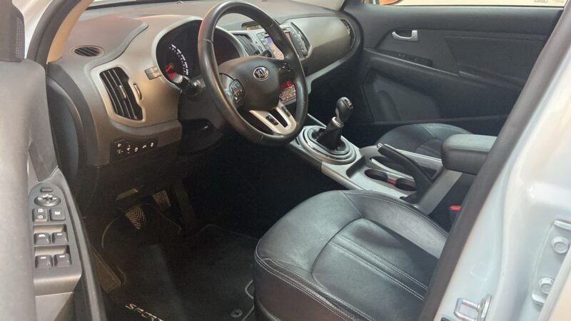 KIA SPORTAGE 1.7 CRDI DRIVE PLUS 4X2