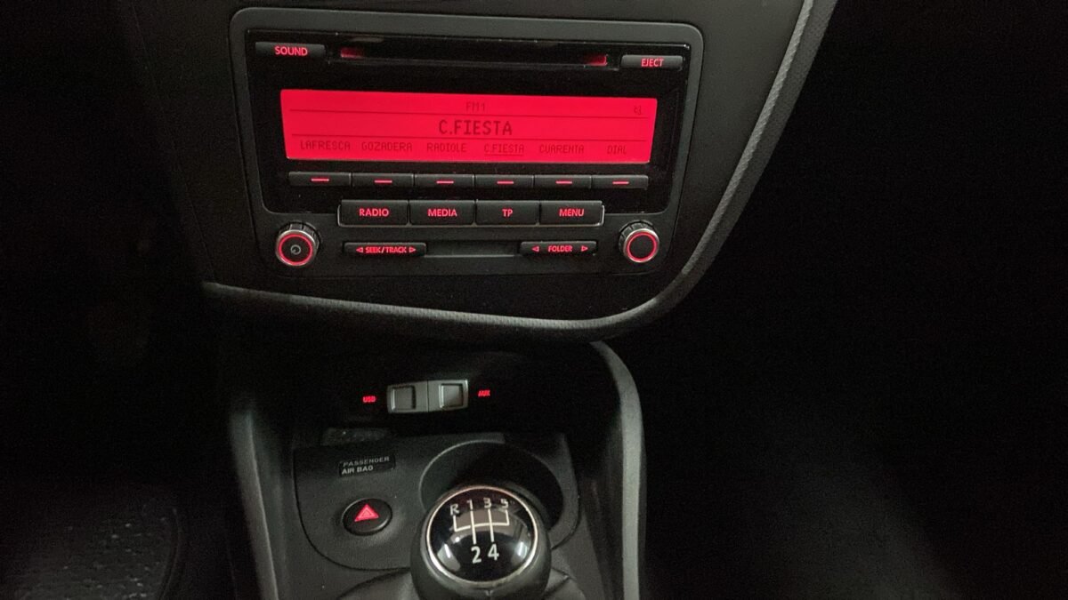 SEAT LEON 1.6 TDI ECOMOTIVE