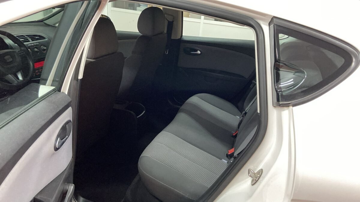 SEAT LEON 1.6 TDI ECOMOTIVE