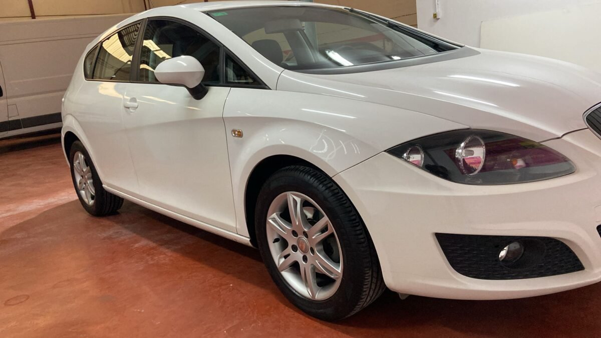 SEAT LEON 1.6 TDI ECOMOTIVE